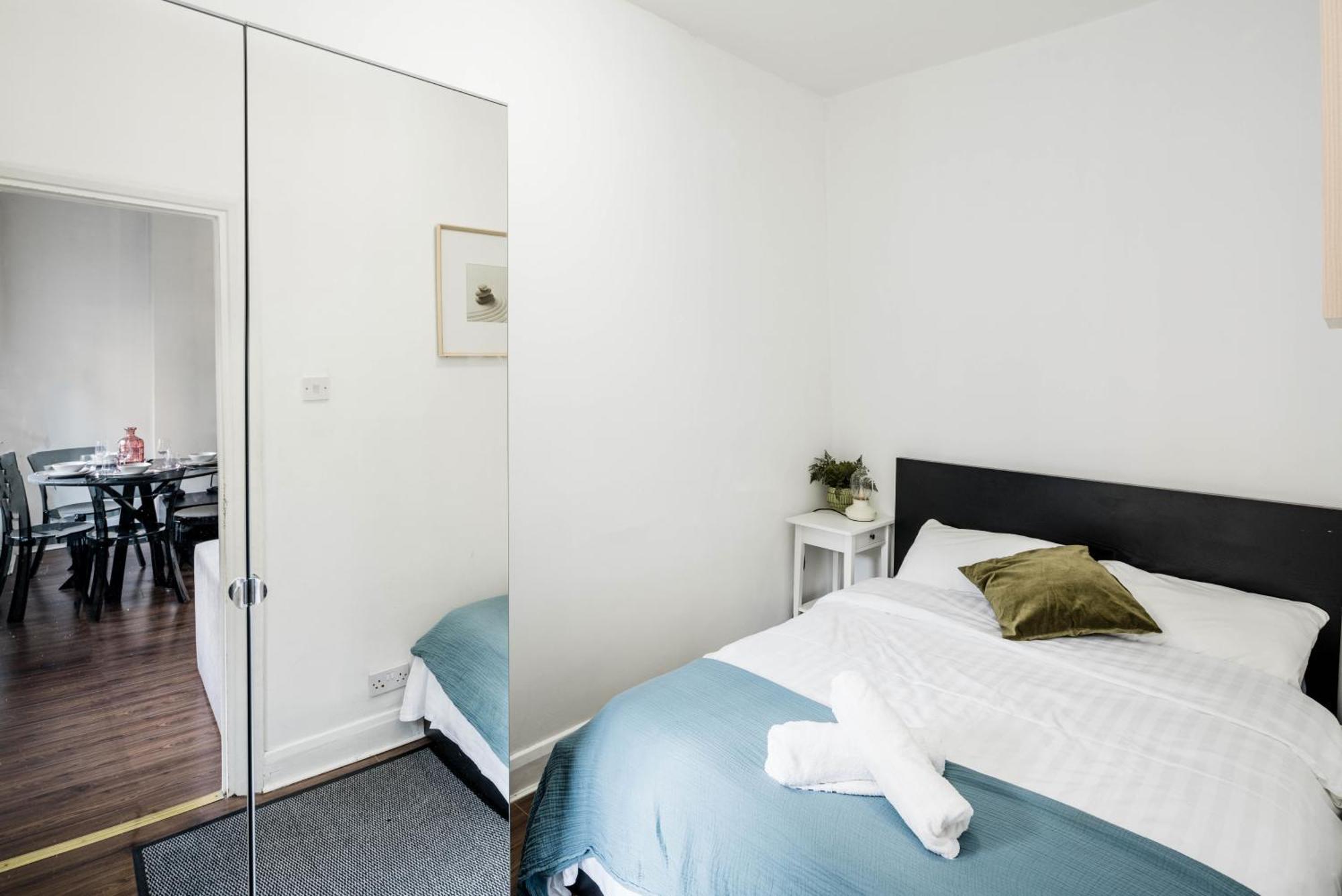 Cosy 1 Bedroom Home In Fitzrovia Лондон Екстер'єр фото